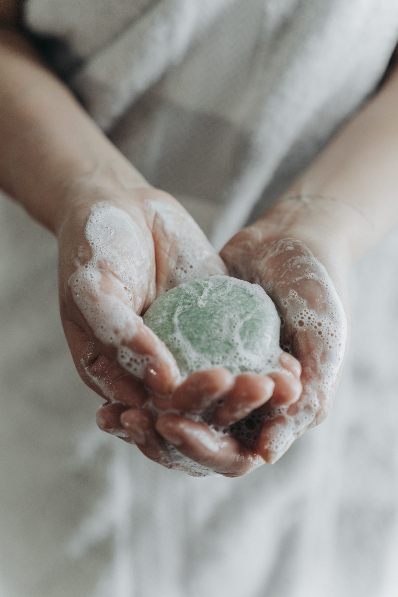 shampoo and conditioner bar. plastic-free hair care. bottle-less shampoo